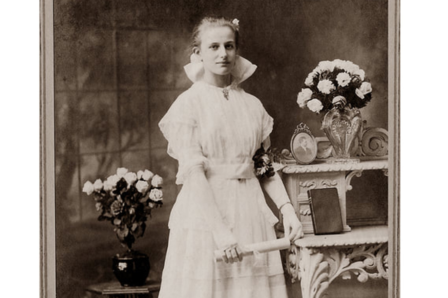 Elizabeth Walter Trump